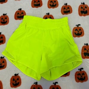Lululemon Hotty Hot shorts